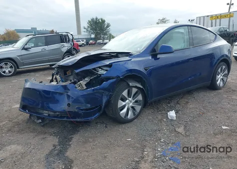 2023 Tesla Model Y Awd/Long Range Dual Motor All-Wheel Drive из США, поврежденный, VIN 7SAYGDEE8PA121641